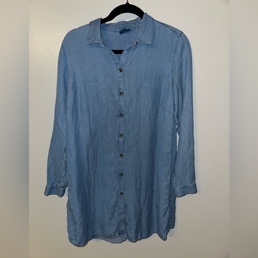 J. Jill Light Blue Denim Chambray Tunic Style Shirt size M